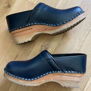 Troentorp Van Gogh Clogs - Dark Blue - Size EU 40/US 10